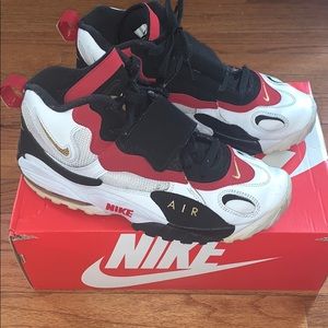 deion sanders speed turf
